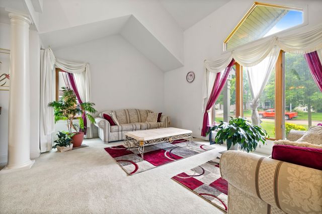 1006 NE 24th Court, Ankeny, IA 50021