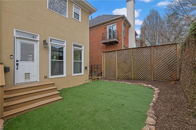 3 Highland Park Lane NE, Atlanta, GA 30306