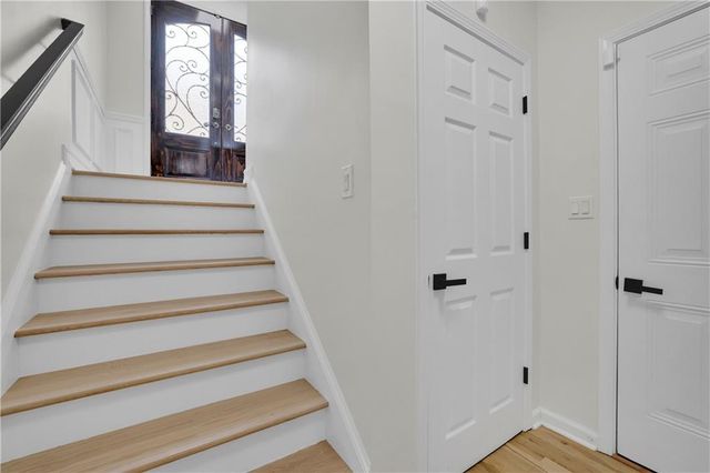3 Highland Park Lane NE, Atlanta, GA 30306