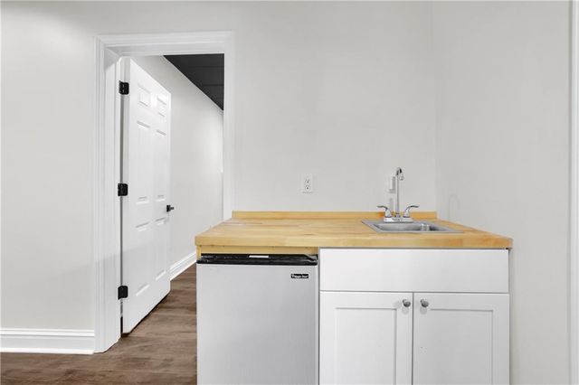 3 Highland Park Lane NE, Atlanta, GA 30306