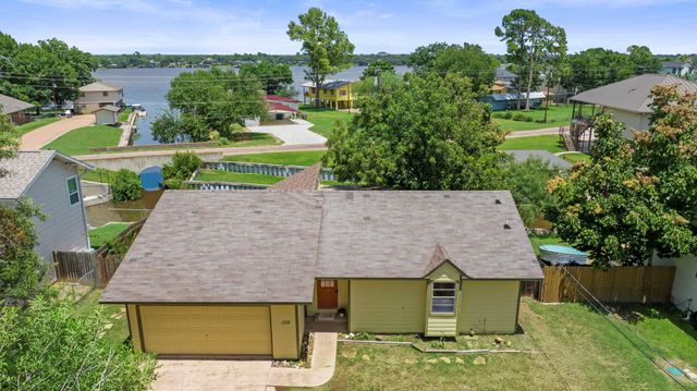 109 Channel DR, Sunrise Beach, TX 78643