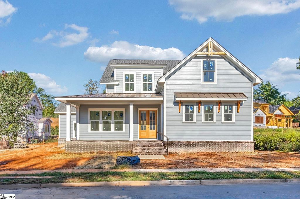 Image 1 of property listing at 33 Porcher Circle, Greenville, SC 29605