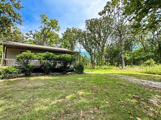 24402 Whippoorwill Drive, Golden, MO 65658