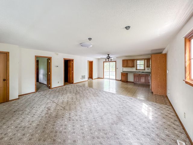 24402 Whippoorwill Drive, Golden, MO 65658