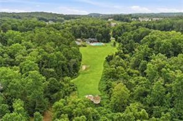 33 Mayapple Glen, Dawsonville, GA 30534