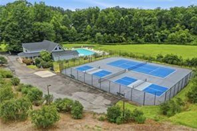 33 Mayapple Glen, Dawsonville, GA 30534