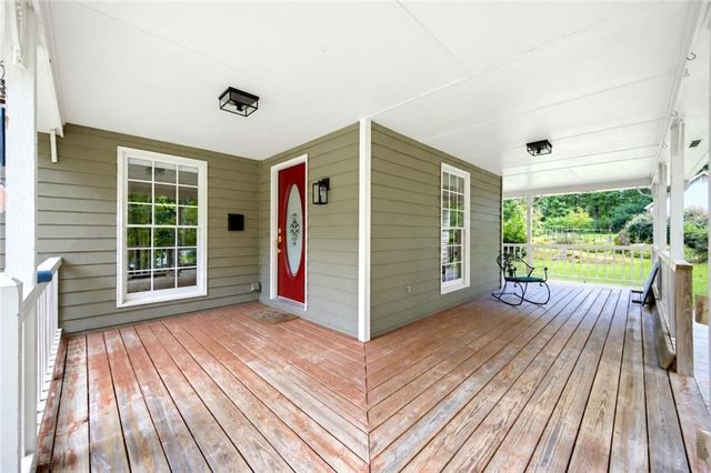 33 Mayapple Glen, Dawsonville, GA 30534