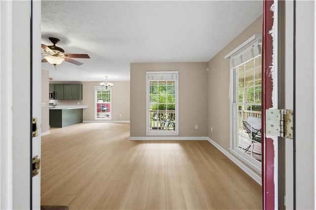33 Mayapple Glen, Dawsonville, GA 30534