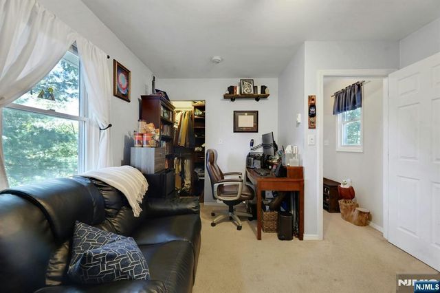 2 Kushaqua Trail, West Milford, NJ 07421
