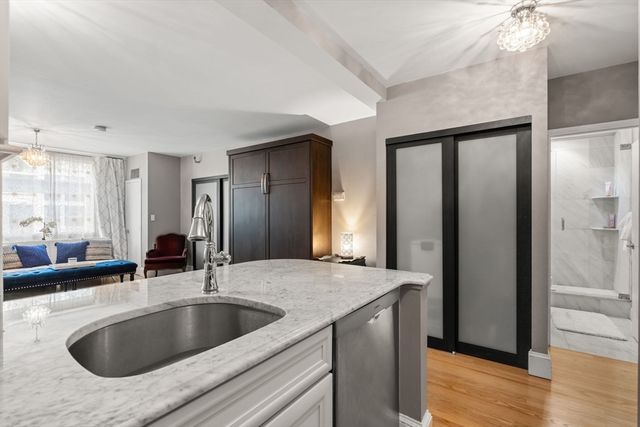 42 Eighth St. 4106, Boston, MA 02129