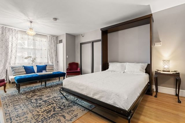 42 Eighth St. 4106, Boston, MA 02129