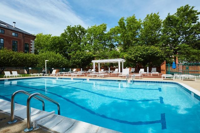 42 Eighth St. 4106, Boston, MA 02129