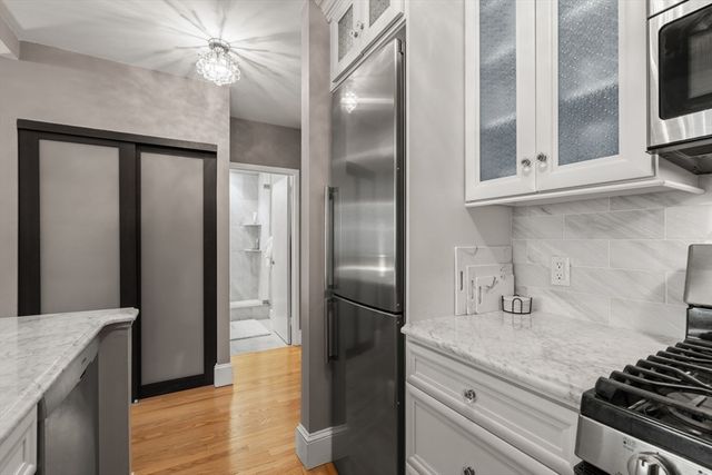 42 Eighth St. 4106, Boston, MA 02129