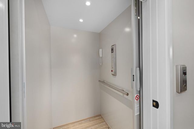 5624 SHERIER PL NW, Washington, DC 20016