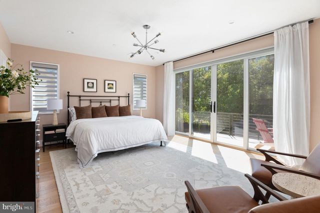 5624 SHERIER PL NW, Washington, DC 20016
