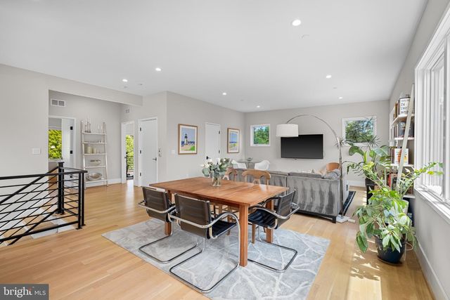 5624 SHERIER PL NW, Washington, DC 20016
