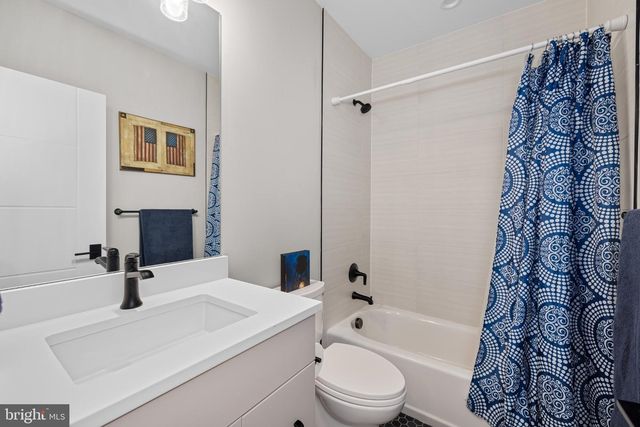 5624 SHERIER PL NW, Washington, DC 20016