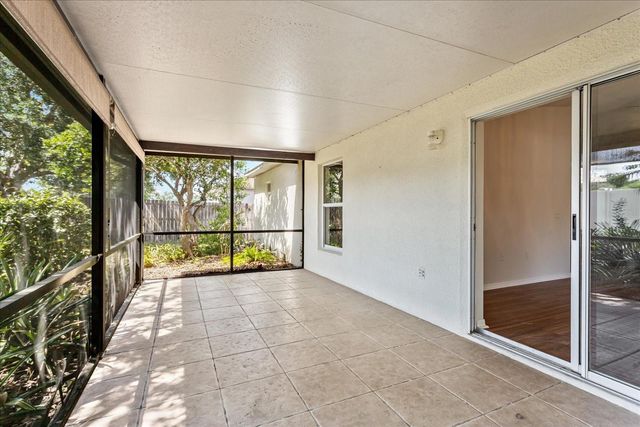 118 ROYALTY CIRCLE, Sanford, FL 32771