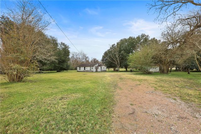 TBD 17th Street, Hempstead, TX 77445