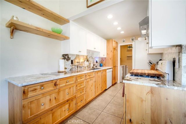 471 Los Arbolitos, Oceanside, CA 92058