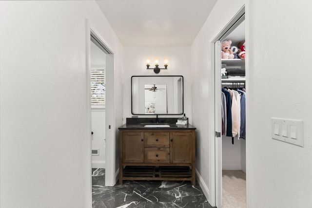 2801 Osborne Rd, Cameron Park, CA 95682