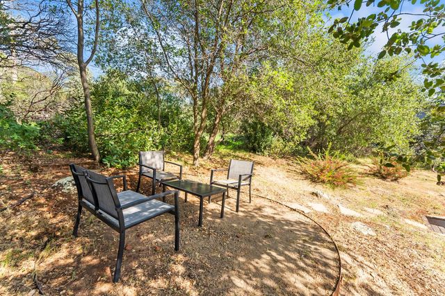 2801 Osborne Rd, Cameron Park, CA 95682