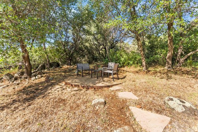 2801 Osborne Rd, Cameron Park, CA 95682