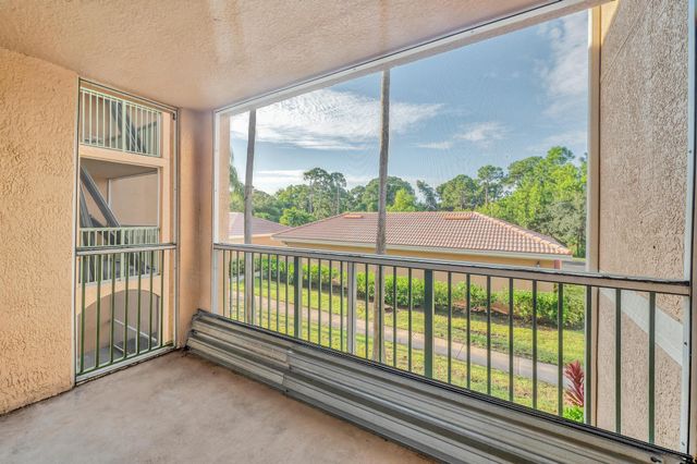 3614 NW Adriatic Lane, Jensen Beach, FL 34957