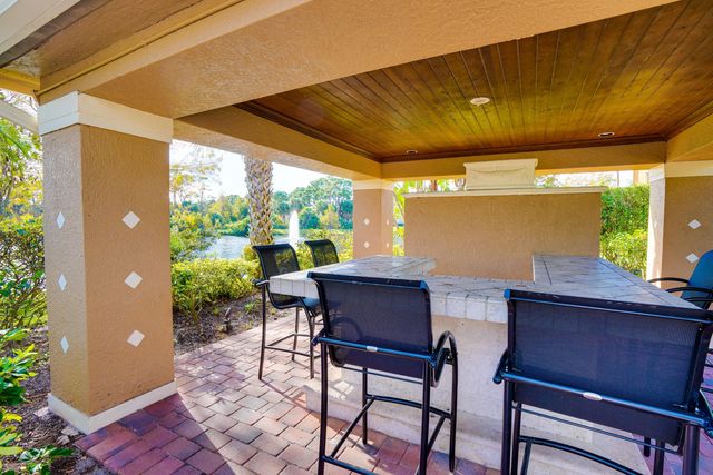 3614 NW Adriatic Lane, Jensen Beach, FL 34957