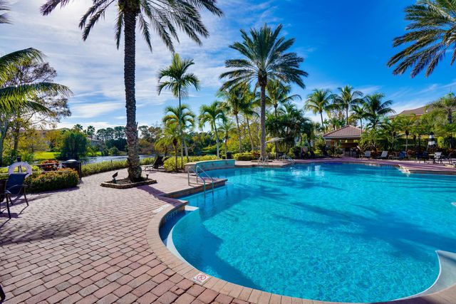 3614 NW Adriatic Lane, Jensen Beach, FL 34957