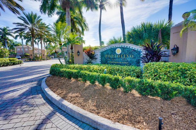 3614 NW Adriatic Lane, Jensen Beach, FL 34957