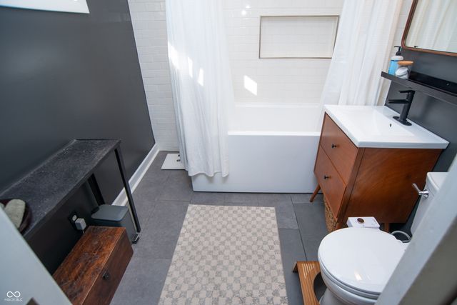 6940 Olive Street, Indianapolis, IN 46227