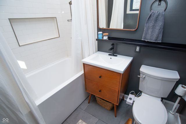 6940 Olive Street, Indianapolis, IN 46227