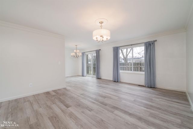 22826 Shoreview Court, St Clair Shores, MI 48082