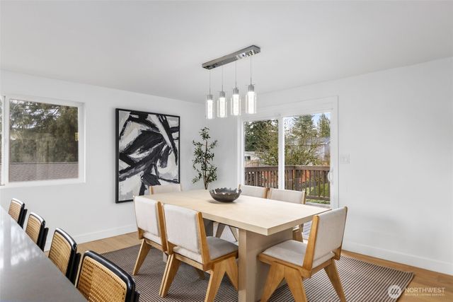 1324 E Walnut Street, Kent, WA 98030