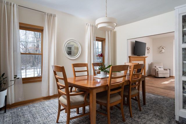 13737 N Lake Shore DRIVE, Mequon, WI 53097