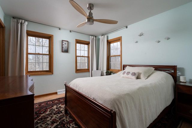 13737 N Lake Shore DRIVE, Mequon, WI 53097