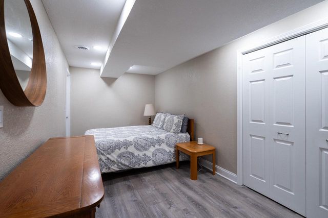 13737 N Lake Shore DRIVE, Mequon, WI 53097