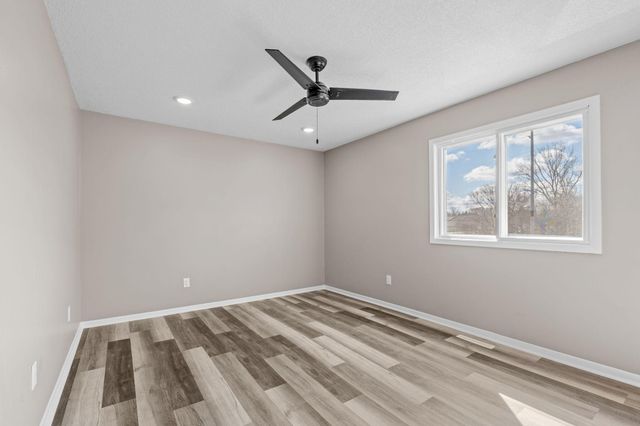 11101 Drake Street NW, Coon Rapids, MN 55433