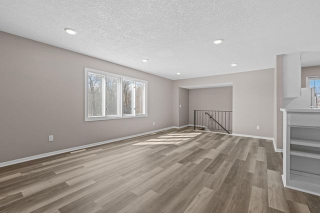 11101 Drake Street NW, Coon Rapids, MN 55433