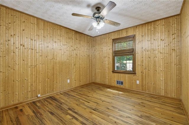 595 Morgan Springs Court, Canton, GA 30115