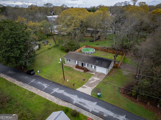 335 Poplar Ave., Social Circle, GA 30025