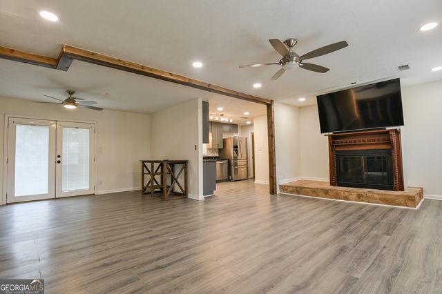 335 Poplar Ave., Social Circle, GA 30025