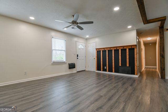 335 Poplar Ave., Social Circle, GA 30025