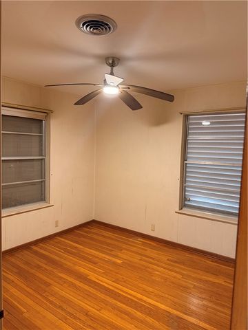 4542 Adkins Dr, Corpus Christi, TX 78411