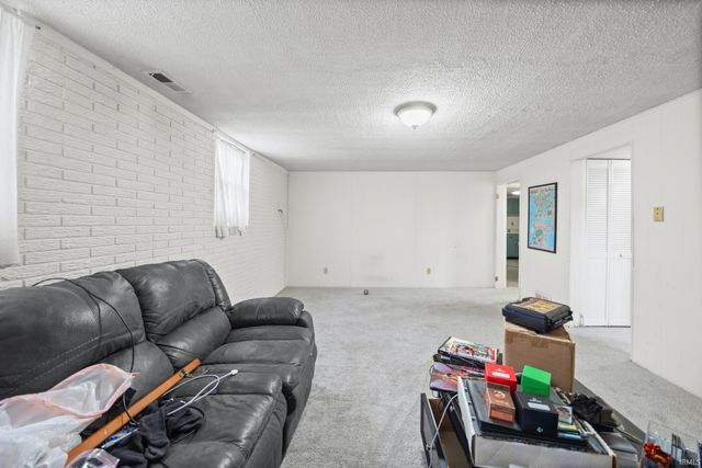 60 Inca Court, Lafayette, IN 47909