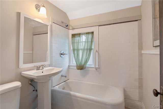 140 Ruth Avenue, Syracuse, NY 13210