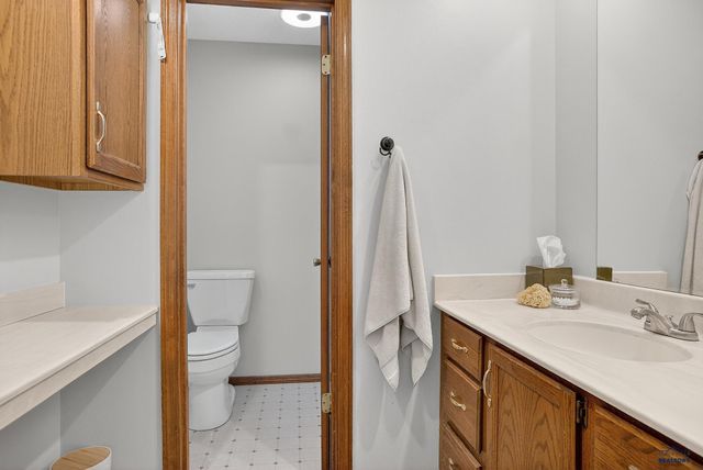 4757 SUMMERSET DR, Rapid City, SD 57702