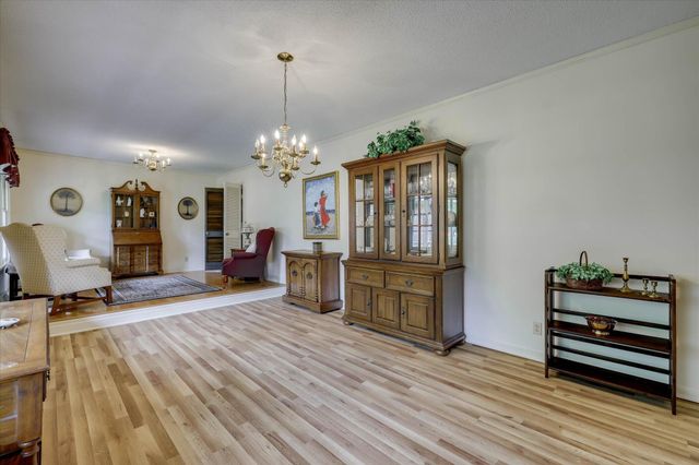127 Green Drive, Williston, SC 29853