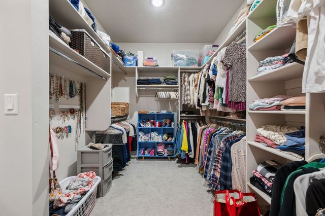 326 S WATER COURSE DR, Washington, UT 84780